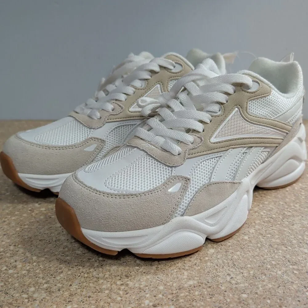 Reebok Mens Royal Charge AR30246M White Running Shoes Sneakers Size 11.5 Chunky